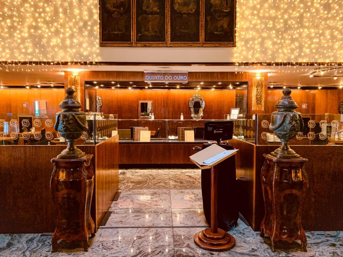 オウロ ミナス パレス ホテル ベロ・オリゾンテ エクステリア 写真 The reception desk at the hotel