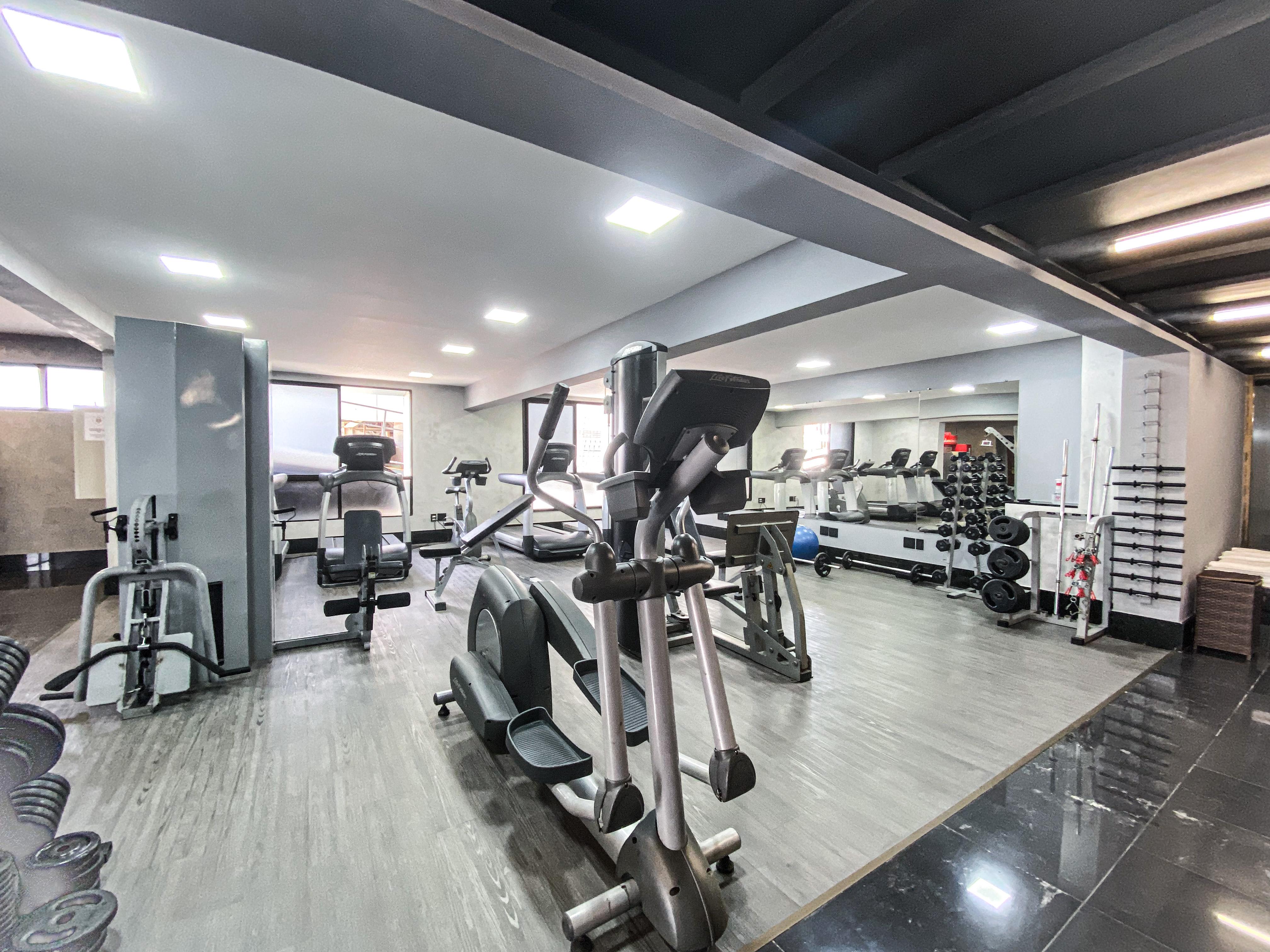オウロ ミナス パレス ホテル ベロ・オリゾンテ エクステリア 写真 The gym at the hotel