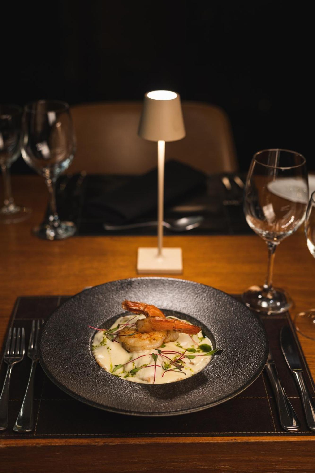 オウロ ミナス パレス ホテル ベロ・オリゾンテ エクステリア 写真 A meal at the restaurant
